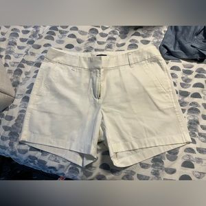 J Crew white shorts- crispy clean look!